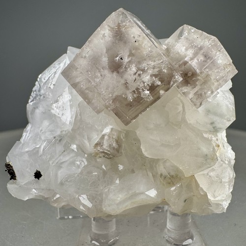 Fine fluorite quartz - fluorite,