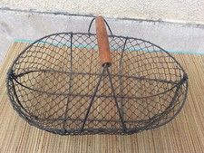 Ancien panier en metal