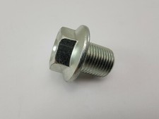06-09 GSXR 600/750 & 05-08 GSXR 1000 & 08-19 HAYABUSA  FRONT AXLE BOLT / NUT