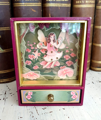 Boîte musique vintage fée - boîte,