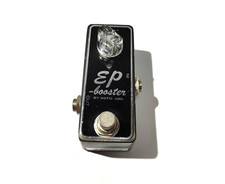 PÉDALE DE PROCESSEUR D'EFFET