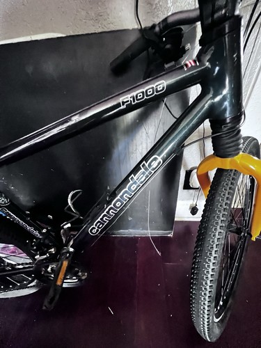 Cannondale f1000 26in - 26in, mountain