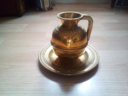 Cruche cuivre jaune en - en,
