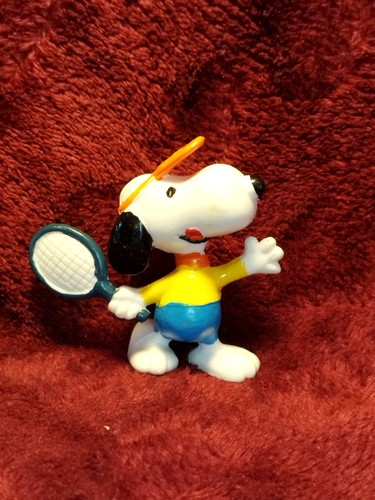 Snoopy figurine pvc - snoopy,
