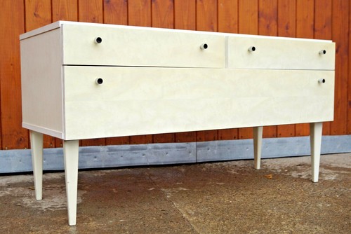 Buffet bas vintage blanc - bas,