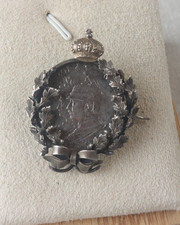 Ancienne broche / pièce de