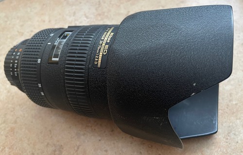 Zoom nikon s nikkor - zoom,