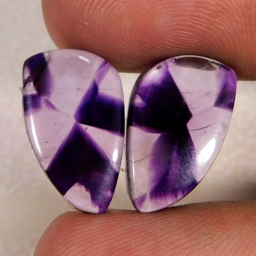 00cts paire de pierres - 12.00cts.,