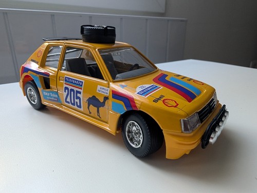 Peugeot 205 turbo - turbo, "205