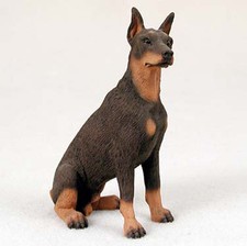 Statue de collection CANINE KINGDOM - Chien  DOBERMAN MARRON ASSIS