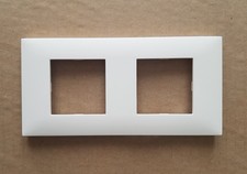 1 PLAQUE 2 POSTES - BLANC - ESPACE EVOLUTION - ARNOULD 64402