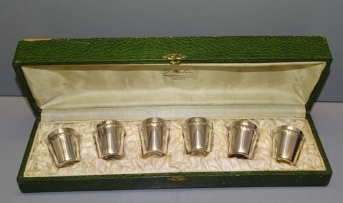 Coffret avec gobelets - avec,