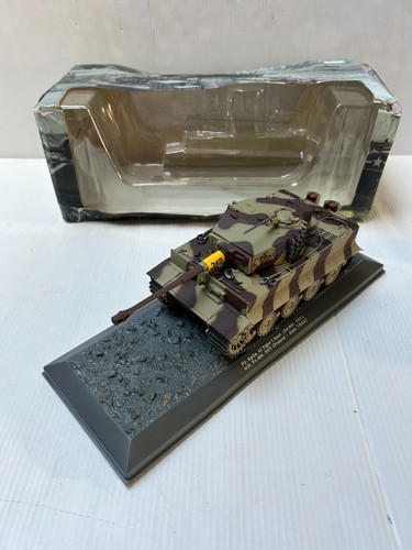Collection chars de - 1/43,
