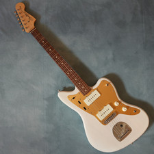 Fender Made in Japan Heritage