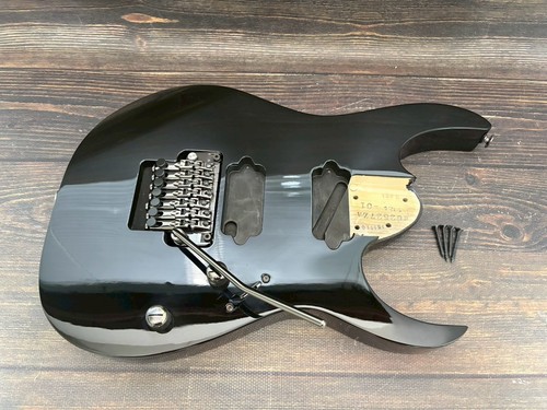 Corps guitare cordes - de, 7