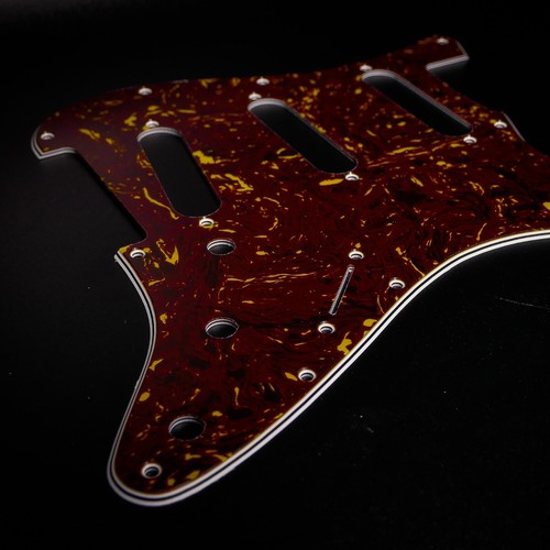 Pickguard fender strat 4 - pickguard,