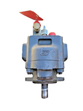 Toro Groundsmaster 580-D Wing Deck Hydraulic Motor