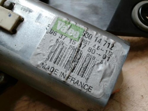 Moteur essuie glace arriere