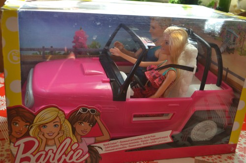 Voiture neuve barbie avec ken - voiture,