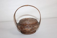 Antique small wicker doll basket, height 11 cm