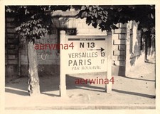 Panneau de signalisation ''