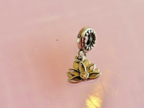 Pendentif fleur lotus pour - fleur,