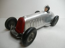 Voiture de course mécanique