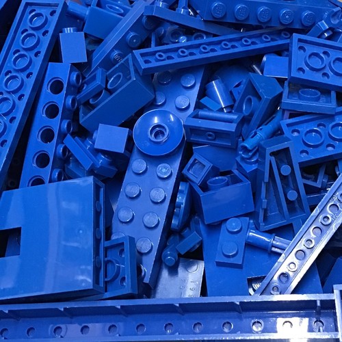 Lego 200 pieces - lego,