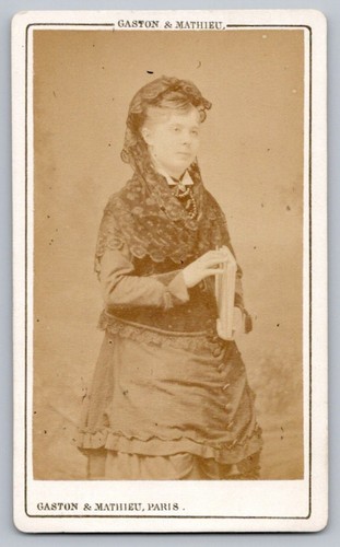Cdv 1870 femme élégante - femme,