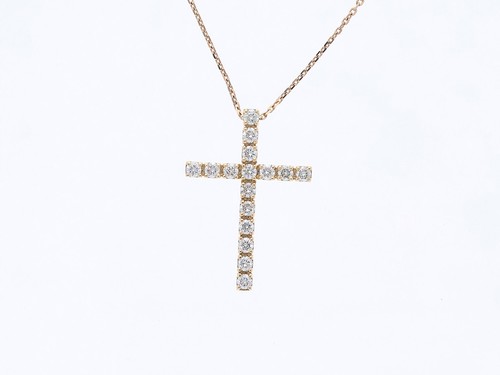 Collier pendentif croix