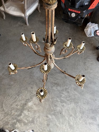 Light antique metal - light,