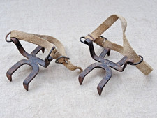 Anciennes paire de crampons