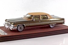 CADILLAC FLEETWOOD BROUGHAM 1976 GLM124702 1:43 CHESTERFIELD GLM 124702 USA 199P