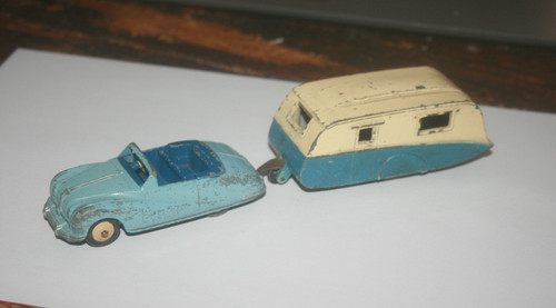Dinky toys austin - dinky,