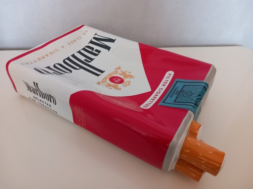 Grand vide poche marlboro - poche,