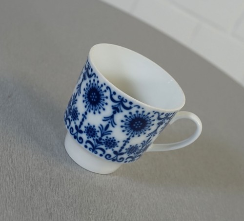 Tasse café porcelaine - à,