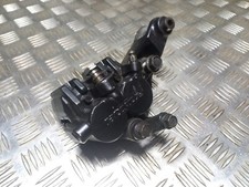 Etrier de frein avant droit