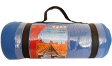 Plaid polaire de couleur bleu