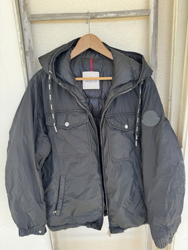 Veste capuche moncler - À,