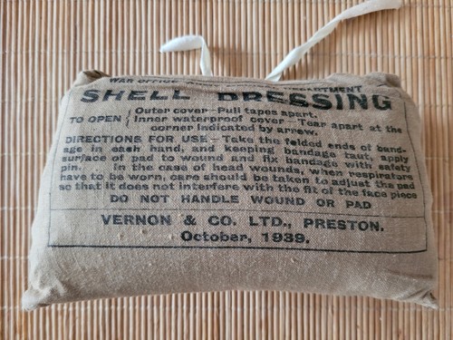 Pansement first aid - first, dressing