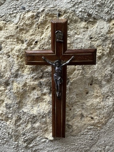 Crucifix ancien bois - crucifix,