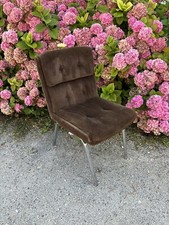 Chaise En Velours Marron