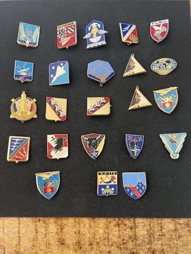 Lot insignes militaires - lot,