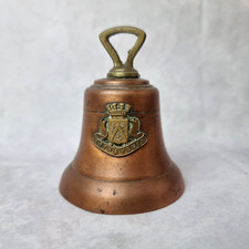 Cloche en Métal Cuivré avec