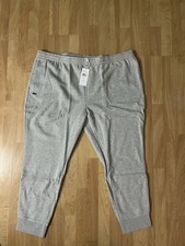 Jogging Lacoste neuf jamais porté