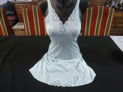 Jolie combinaison fond robe - de,