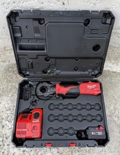 Sertisseuse Câble à Matrice