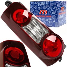 FEU ARRIÈRE GAUCHE AVEC