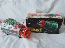 Jeu jouet ancien en tôle New Space toys capsule robot vintage made in japan