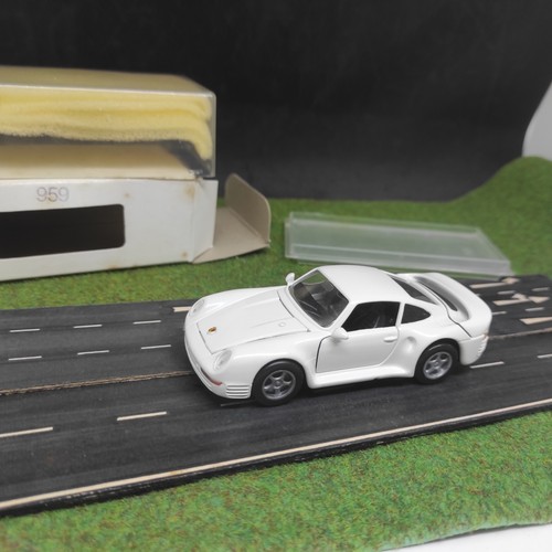 Porsche 959 blanc - porsche,